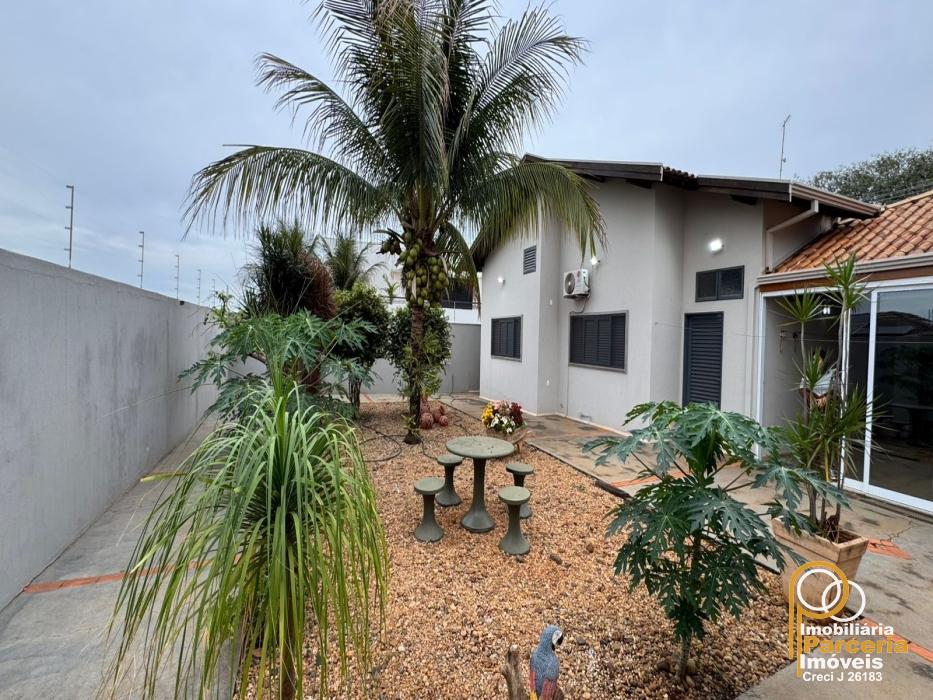 WhatsApp Image 2025-08-29 at 08.35.52 (2).jpeg